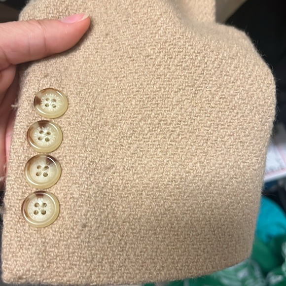 Lauren Ralph Lauren Short/Cropped Tan/Camel Button Coat in Size 2 - Picture 7 of 8